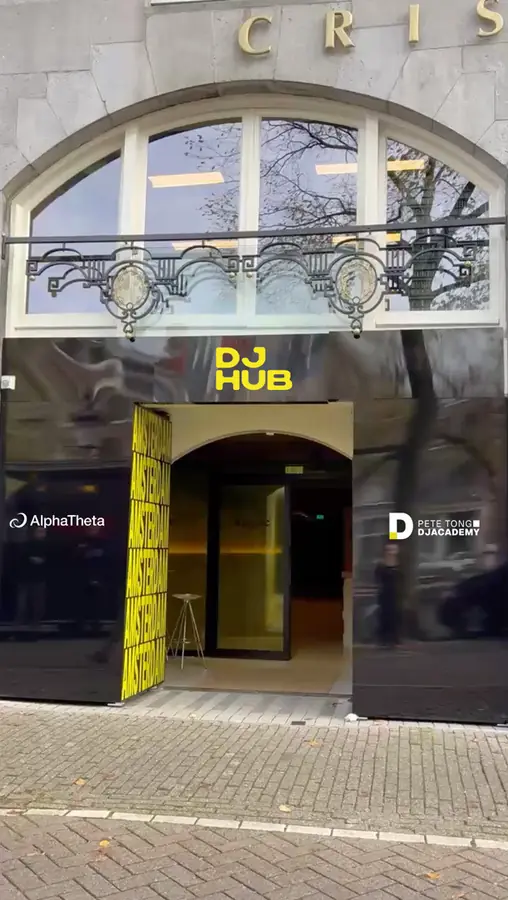Discovr DJ House